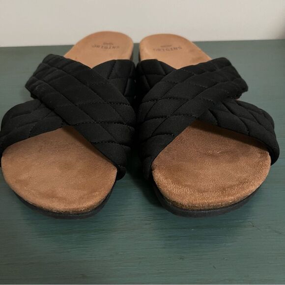 Earth Origins Black Quilted Slide Sandals - Size 9 - Picture 2 of 7